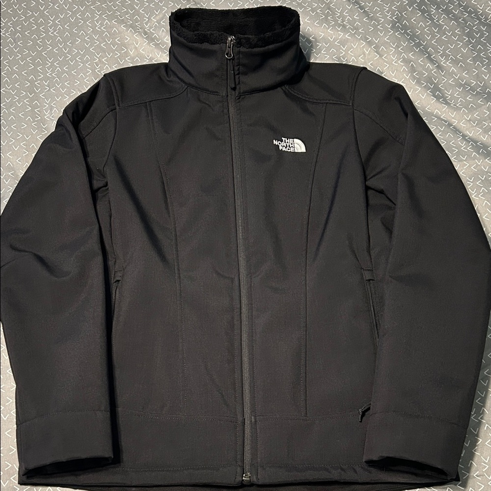 The North Face Woman’s Black Soft Shell Performance Jacket